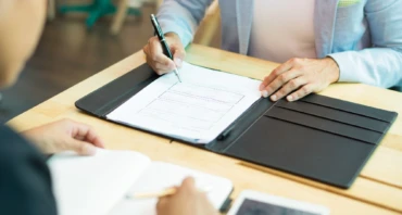 choosing customs clearance agents in uae